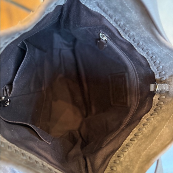 Limited Edition Coach Suede & Leather Fringe Shoulder Bag - Picture 11 of 16